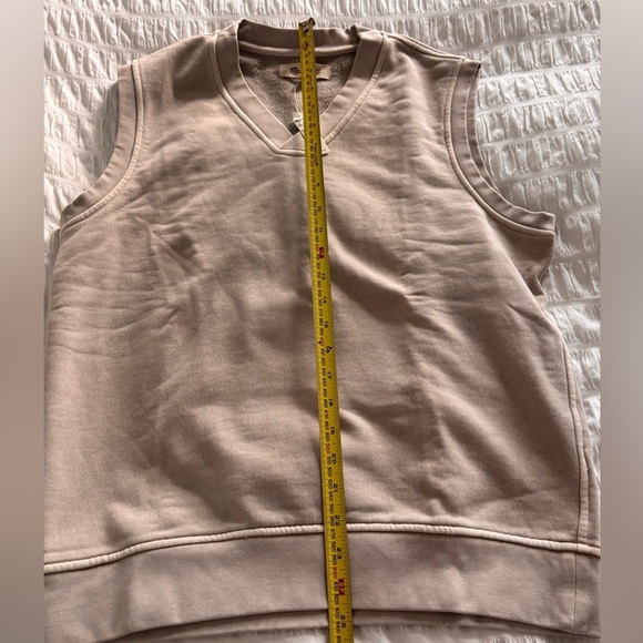 Madewell Sleeveless V-Neck Tan Top - Picture 12 of 12